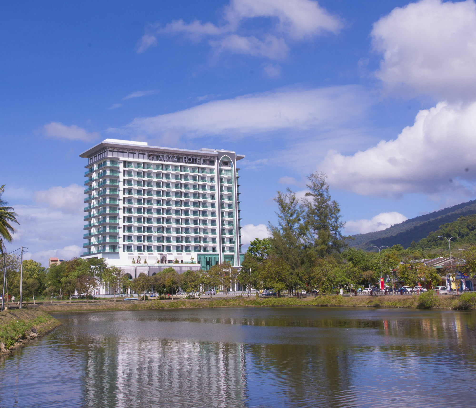 Adya Langkawi 4*